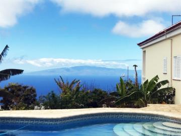 View-to-La-Gomera