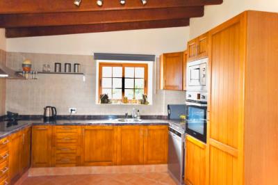 Kitchen1