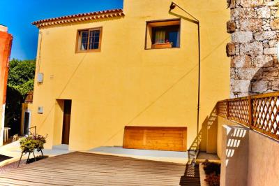 Rear-view-house
