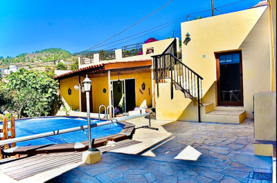 Pool-Area