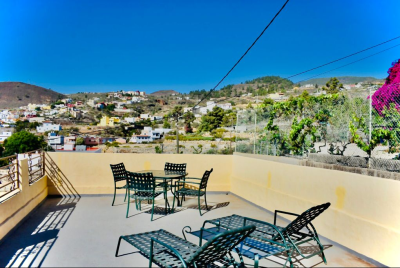 Sunbathing-Terrace