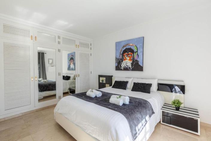 Image No.17-Villa / Détaché de 10 chambres à vendre à Adeje