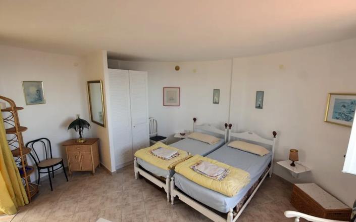 Image No.11-5 Bed Villa / Detached for sale