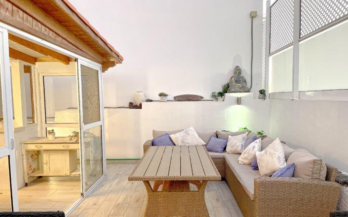 Image No.19-4 Bed Villa / Detached for sale