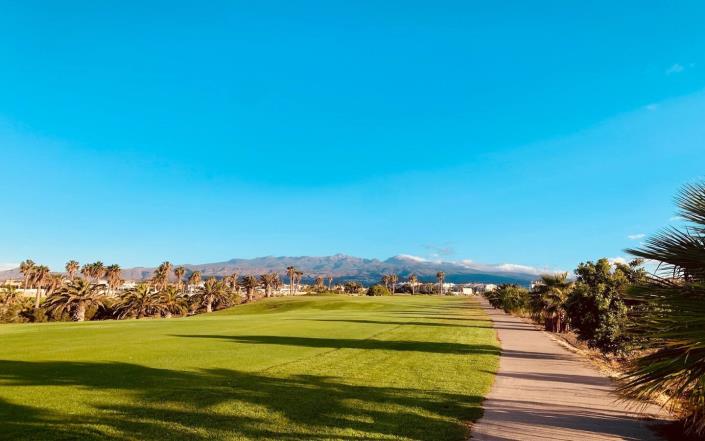 Image No.24-4 Bed Villa / Detached for sale