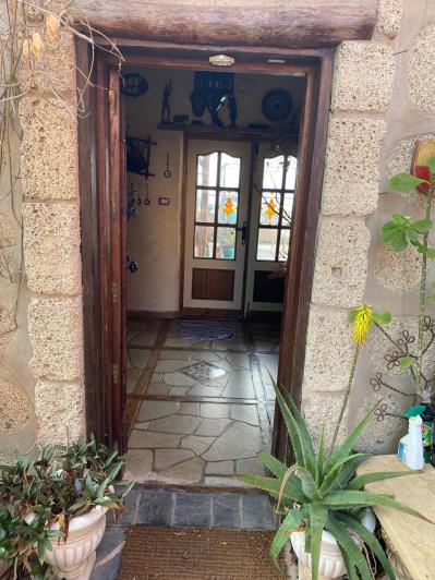 Image No.2-4 Bed Country House for sale