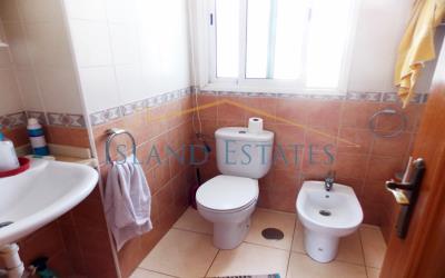 Bathroom1