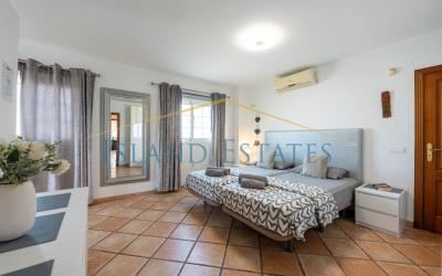 Bedroom7