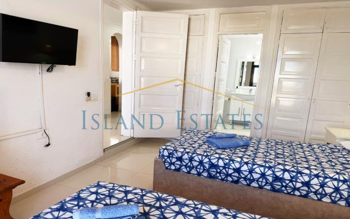 Image No.20-3 Bed Townhouse for sale