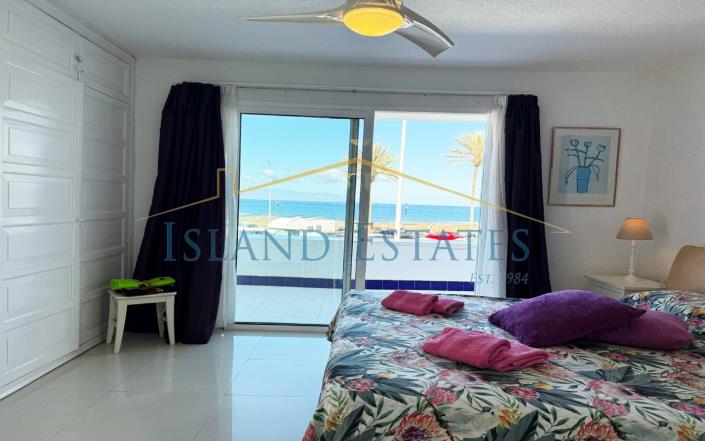 Image No.13-3 Bed Townhouse for sale