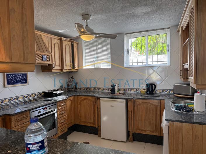 Image No.10-3 Bed Townhouse for sale