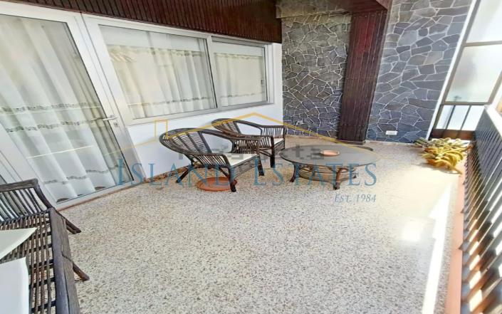 Image No.17-5 Bed Townhouse for sale