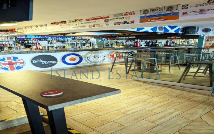 Image No.12-Bar for sale