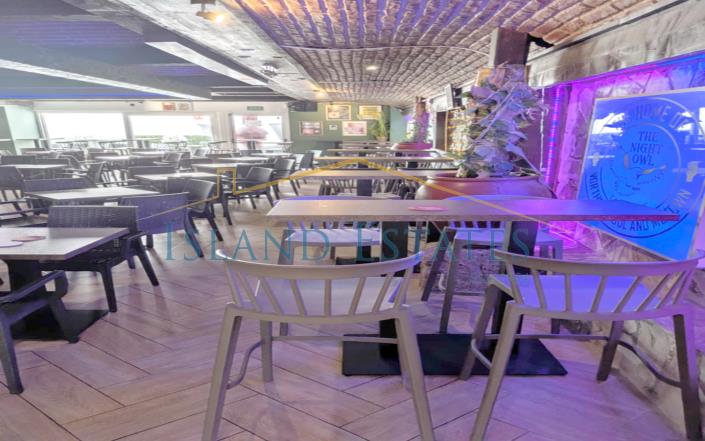 Image No.7-Bar for sale