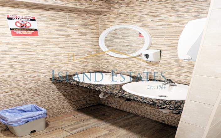 Image No.24-Bar for sale