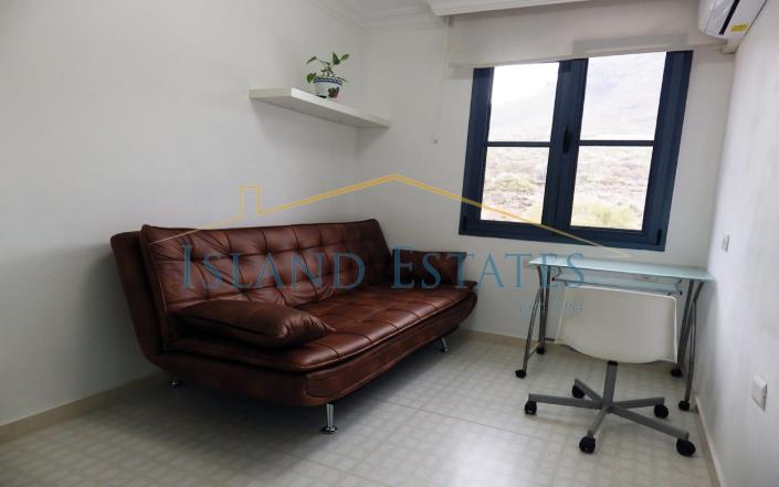 Image No.16-4 Bed Townhouse for sale