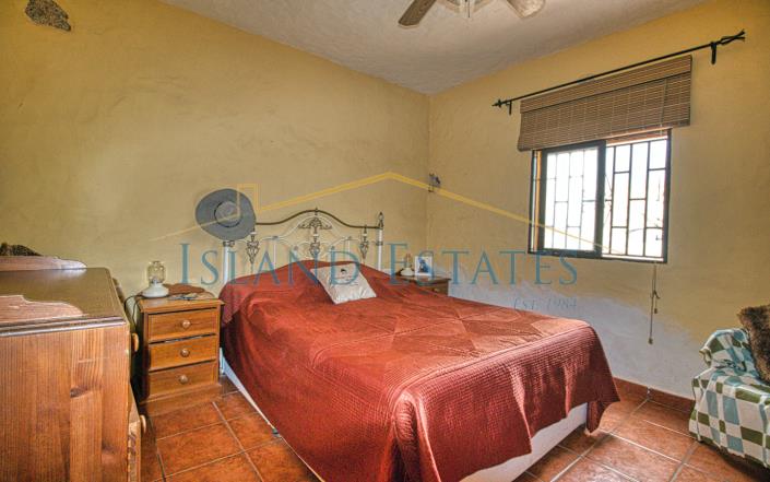 Image No.15-3 Bed Finca for sale