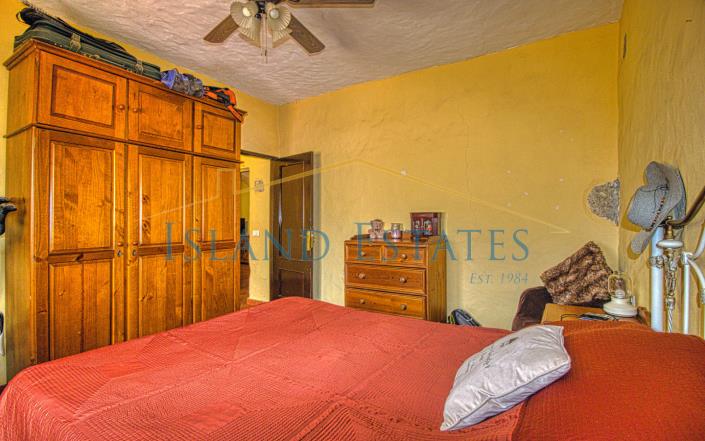 Image No.17-3 Bed Finca for sale