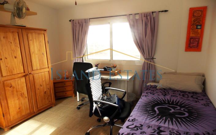 Image No.20-3 Bed Apartment for sale