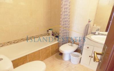 Bathroom1