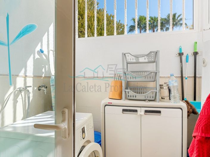 Image No.27-3 Bed Apartment for sale