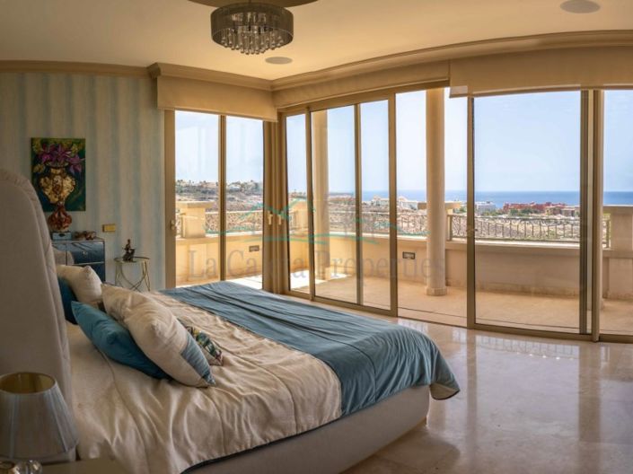 Image No.14-Villa de 6 chambres à vendre à Adeje