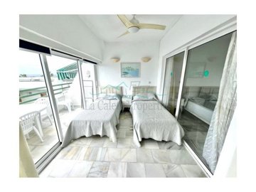 id3ca68501-0000-0500-0000-000014236086