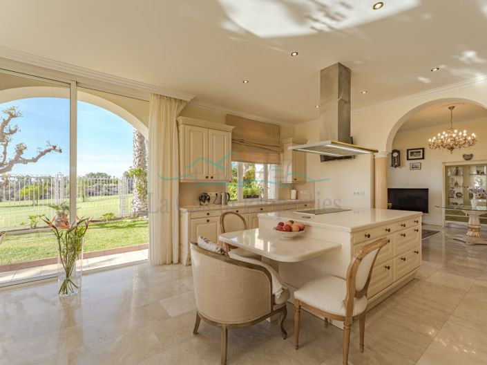 Image No.12-Villa de 5 chambres à vendre à Adeje