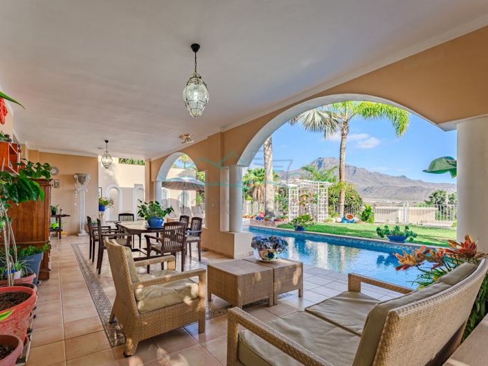 Image No.5-Villa de 5 chambres à vendre à Adeje