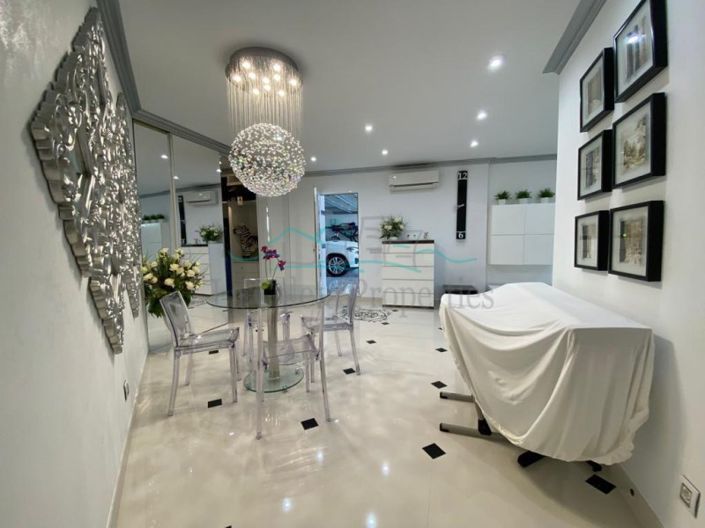 Image No.13-6 Bed Villa for sale