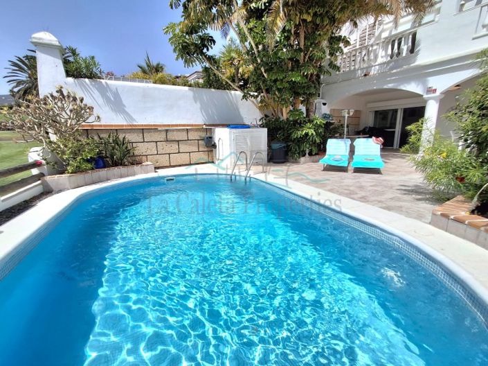 Image No.1-4 Bed House for sale