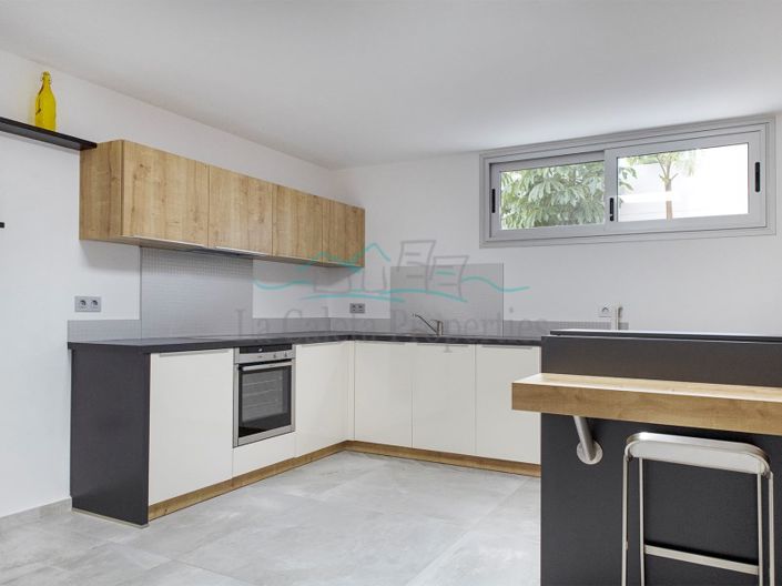 Image No.13-6 Bed Villa for sale