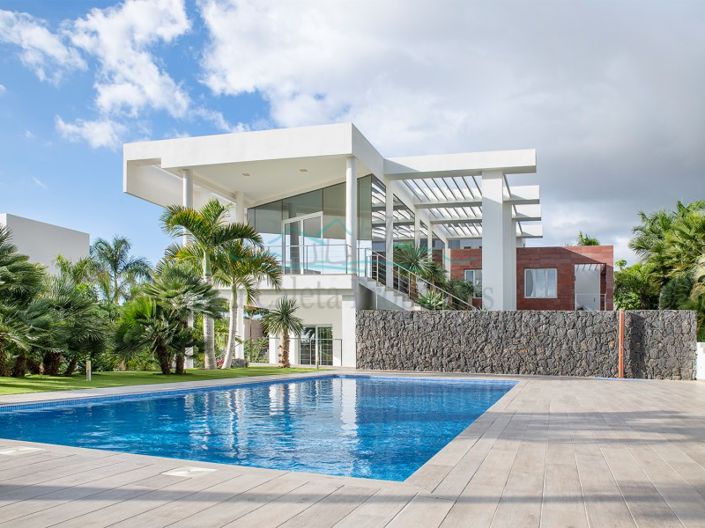 Image No.7-6 Bed Villa for sale