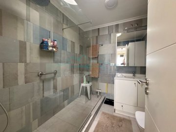 id54bfab01-0000-0500-0000-000016fce45e