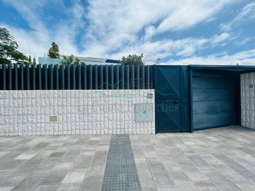 id90f7ac01-0000-0500-0000-00001706d418