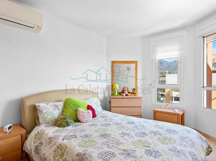 Image No.11-3 Bed Apartment for sale