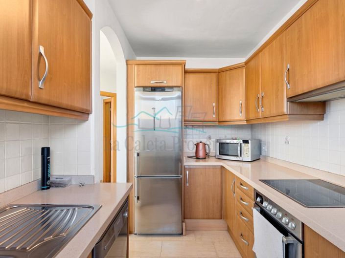 Image No.7-3 Bed Apartment for sale