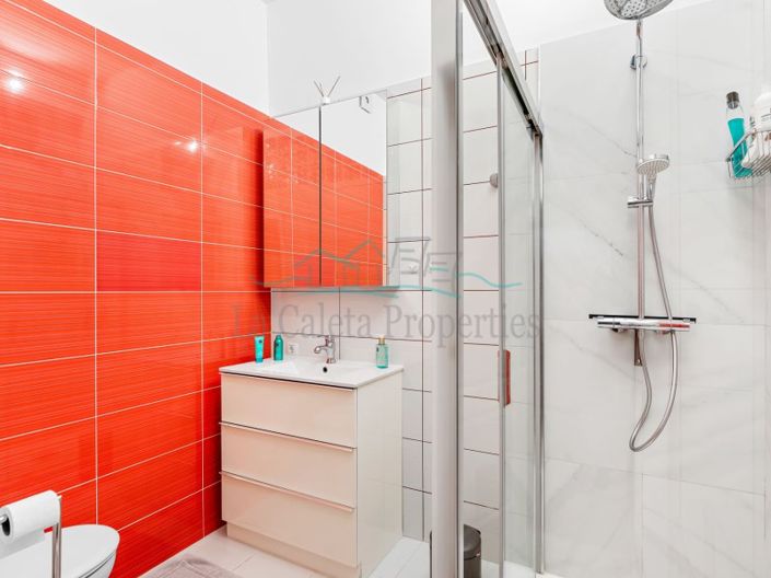 Image No.17-3 Bed Apartment for sale