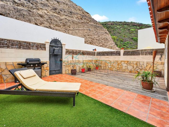 Image No.3-3 Bed House for sale