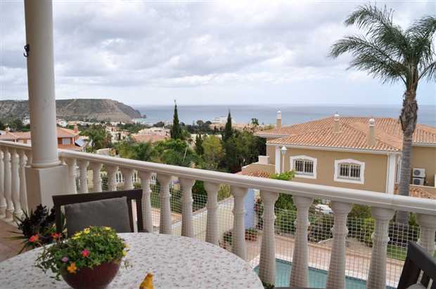 Image No.2-3 Bed Villa for sale