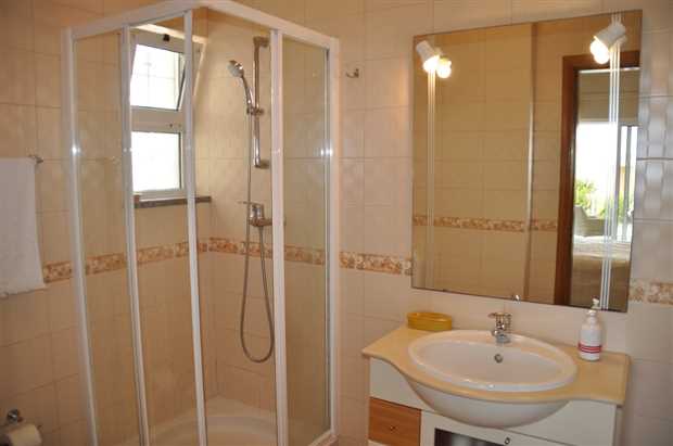 Image No.8-3 Bed Villa for sale