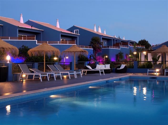 Image No.1-30 Bed Property for sale