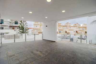 5 BALCONY.JPG