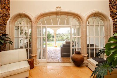 Lounge area window_a (Large).jpg