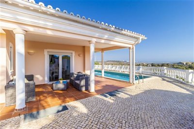 Patio (Large).jpg