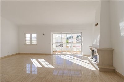 Living area window (Large).jpg