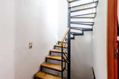 stairs.jpg