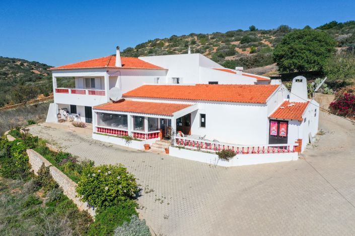 Image No.1-3 Bed Villa for sale