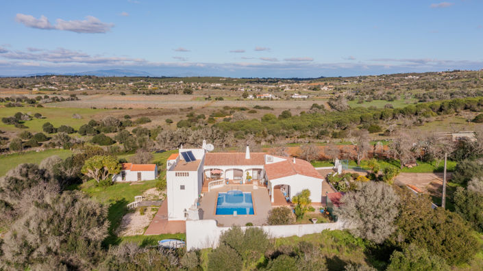 Image No.1-Villa de 5 chambres à vendre à Lagos