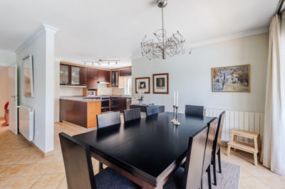 5 DINNING ROOM.jpg